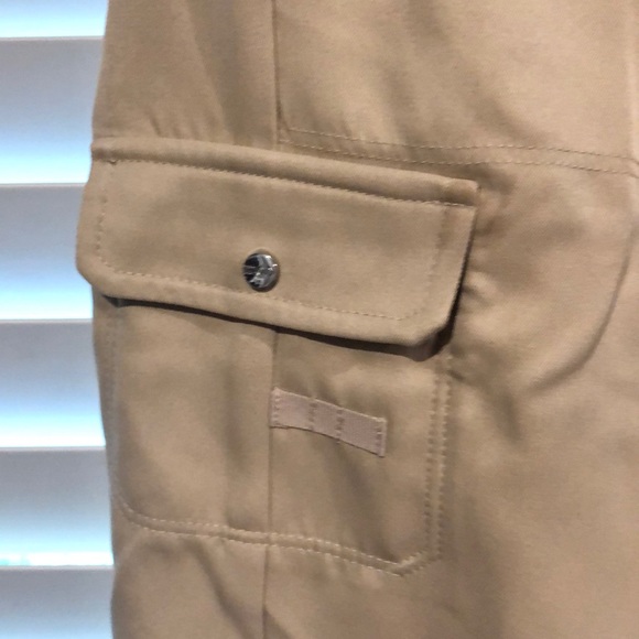 Shorts - Picture 2 of 7